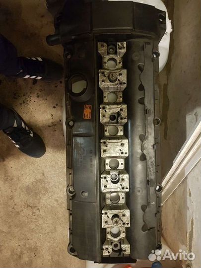 Крышка клапанов м52б25