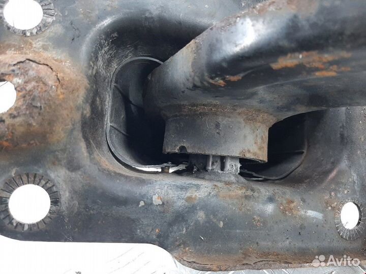 Рычаг задний правый Audi A3 8P/8PA 2-й рест. 2010