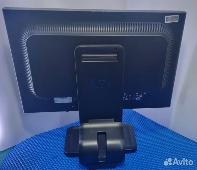Монитор HP 22