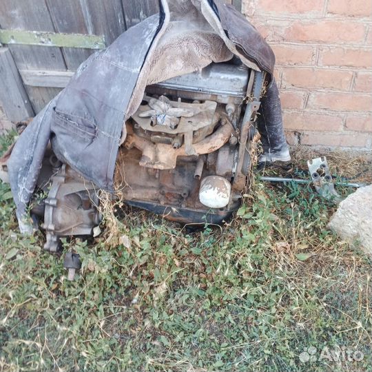 Двигатель 2109