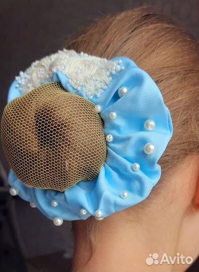 Модная резинка для волос с вышивкой красивая