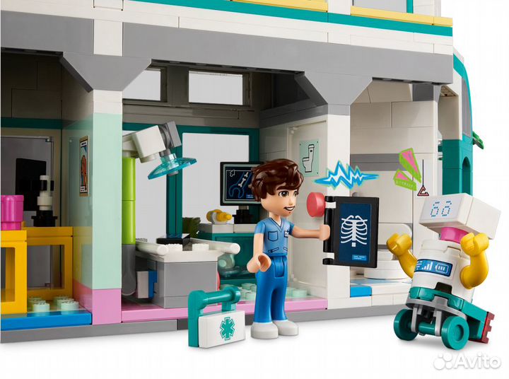 Lego Friends Городская больница Хартлейк 42621