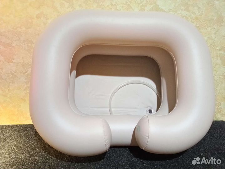 Подголовник для мытья головы надувной 