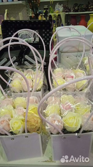 Подарочный набор мыльных роз