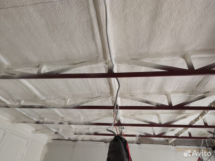 Напыление ППУ утепление фундамента