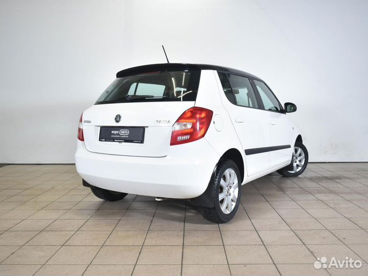 Skoda Fabia 1.6 AT, 2013, 153 495 км