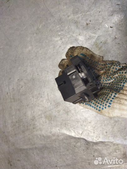 Переключатель поворотов подрулевой Ford Focus 3