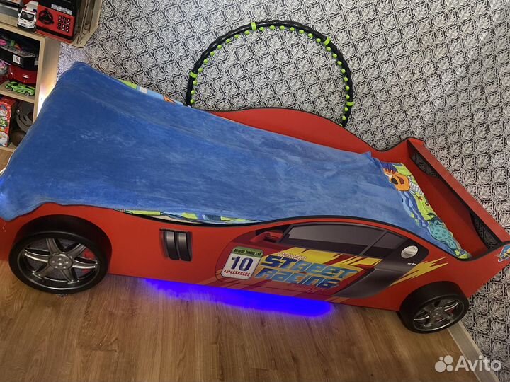 Кровать машина с подсветкой