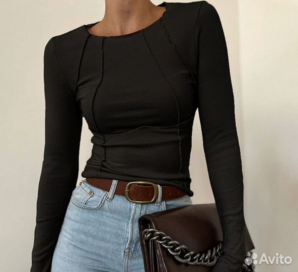 Женский лонгслив в рубчик со швами наружу