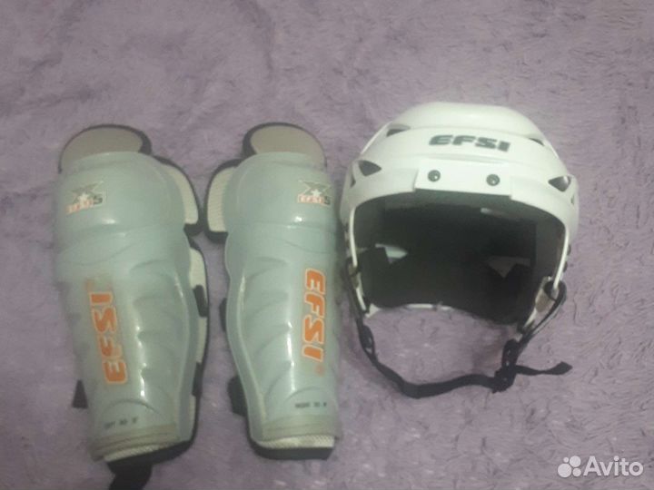 Шлем хоккейный