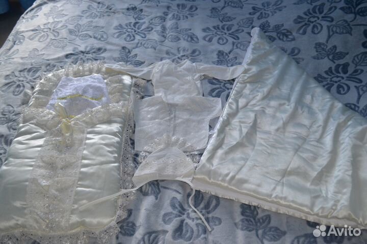 Продам конверт на выписку