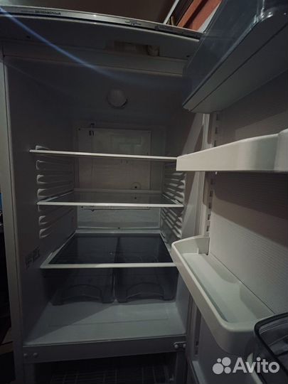 Холодильник атлант двухкамерный