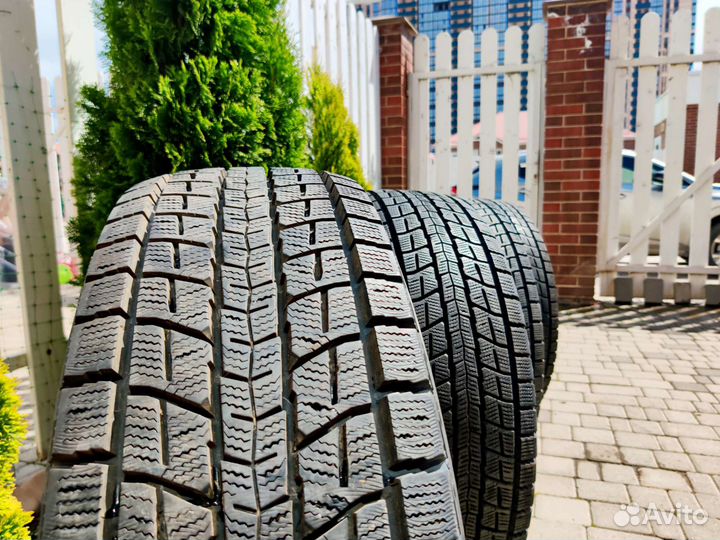 Dunlop Winter Maxx SJ8 225/60 R18 100R