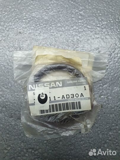 Сальник раздаточной коробки левый Nissan Murano