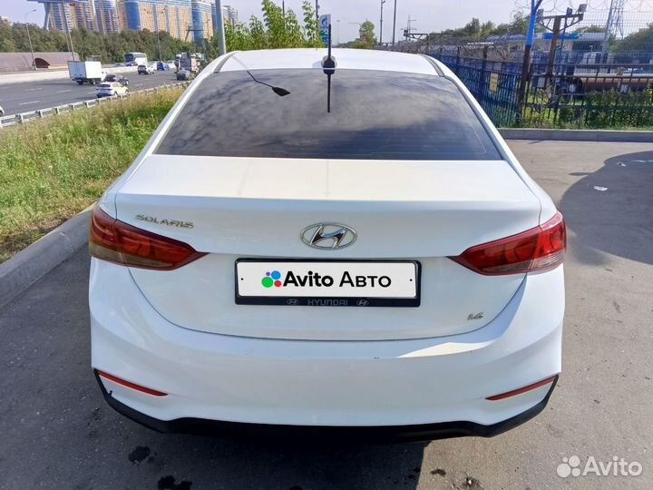 Hyundai Solaris 1.6 AT, 2019, 210 000 км