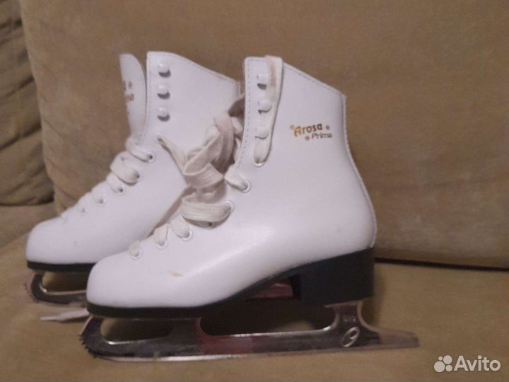 Коньки фигурные детские, 32 размер