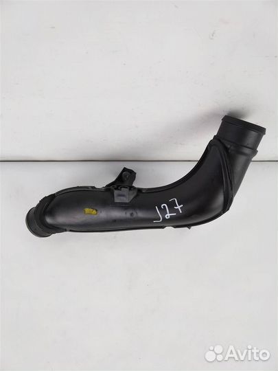 Патрубок интеркулера фольксваген пассат B6 2005