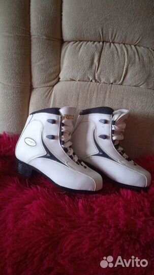 Коники фигурные Roces