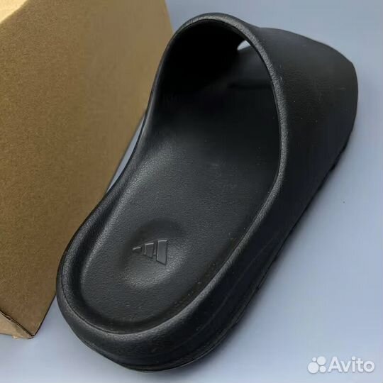 Adidas Yeezy Slide Black