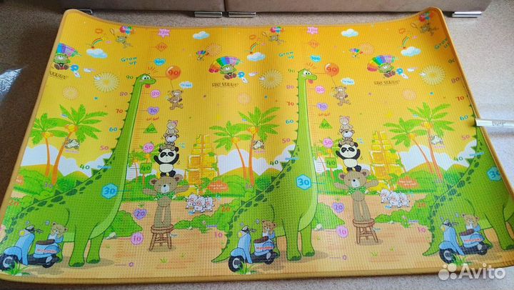 Коврик для ползания и игр