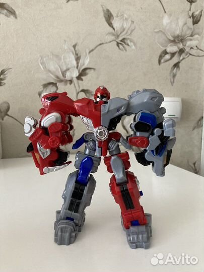 Робот металлион