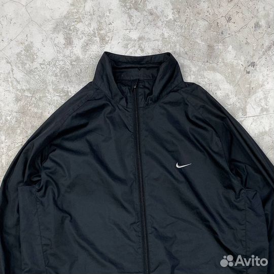 Ветровка Nike