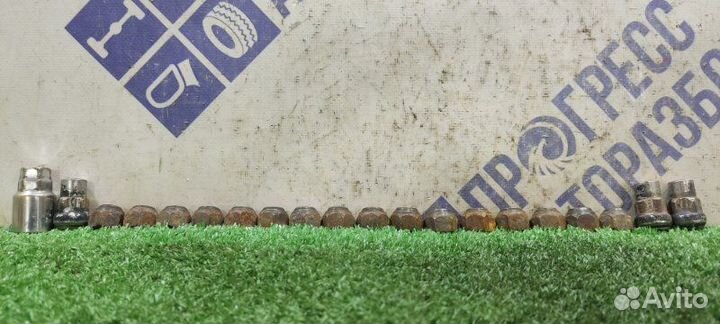 Гайка колесная Ford Focus 2 хэтчбек 1.6 hwdb 2006