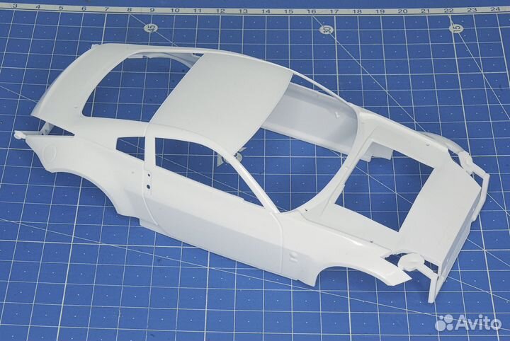 Сборная модель автомобиля Nissan Fairlady Z33 1:24