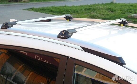 Багажник Turtle AIR1 silver на рейлинг c просветом
