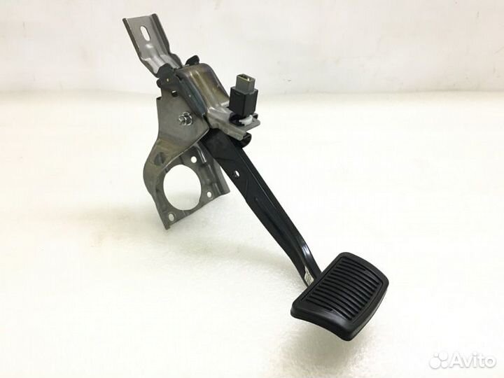 Педаль тормоза Kia Rio X-line G4FG 2020