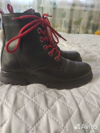 Ботинки демисезонные для девочки 34 р. Нат. кожа