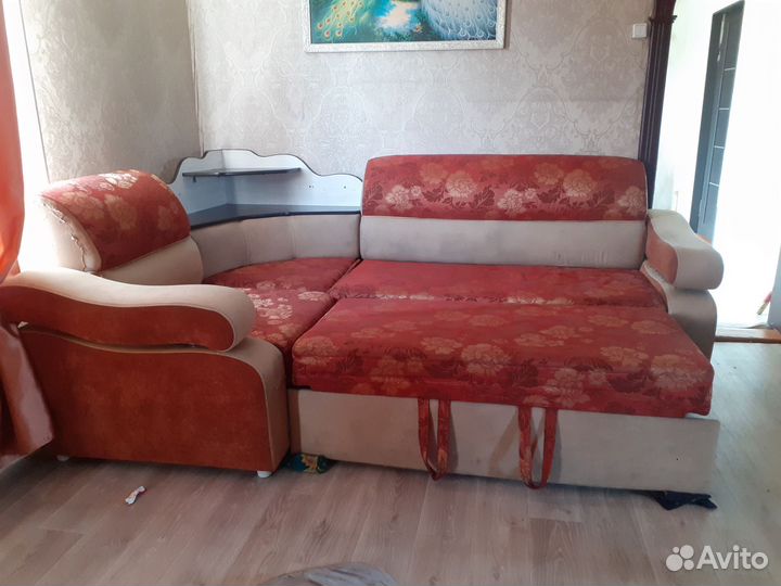 Угловой диван