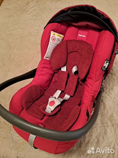 Автокресло Inglesina Huggy Multifix с базой izofix