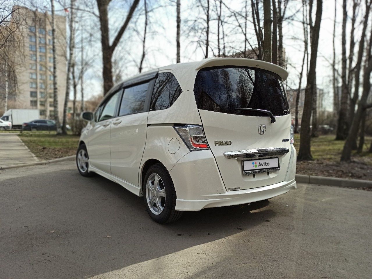 Honda Freed: фото владельца