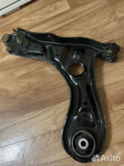 Рычаги в сборе(Оригинал) Polo/Rapid