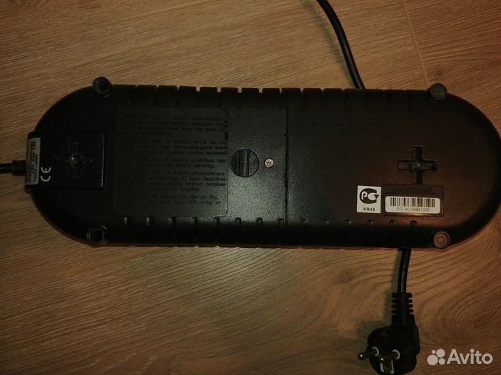 Ибп PowerCom Back UPS WOW-700U