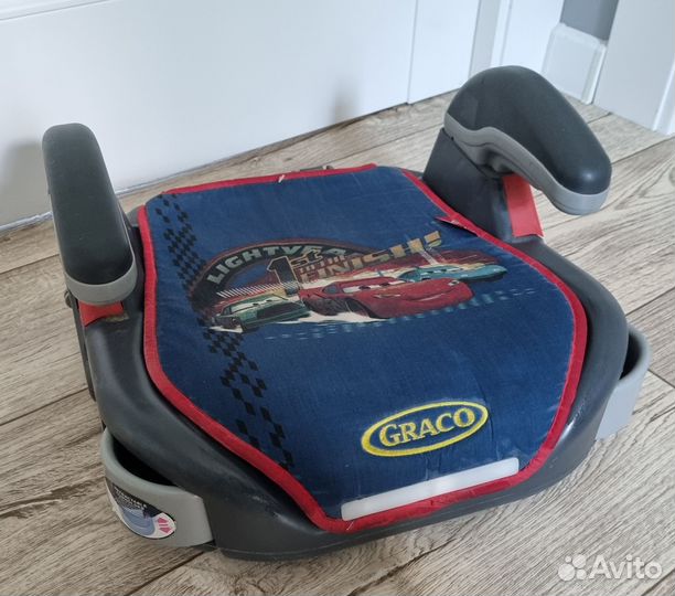 Автомобильный бустер Graco