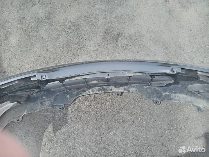 Бампер передний Тойота камри 2003 г