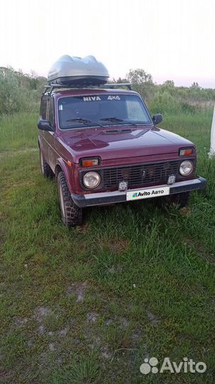 LADA 4x4 (Нива) 1.7 МТ, 2002, 140 000 км