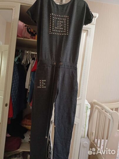 Комбинезон женский