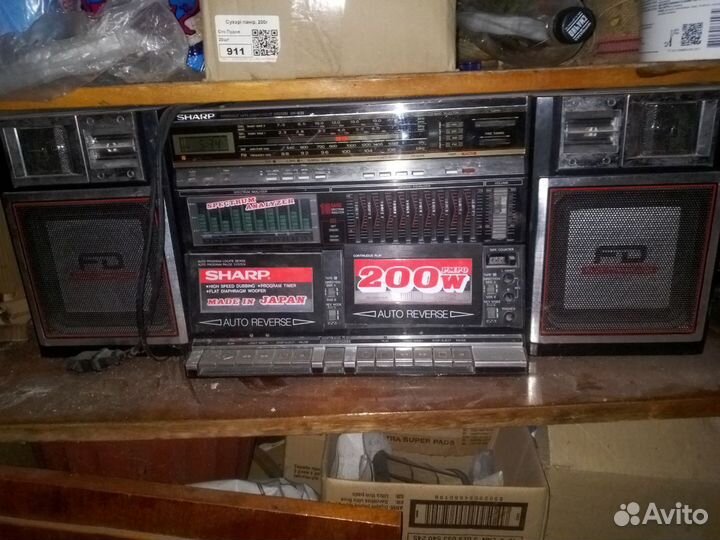 Кассетный магнитофон sharp