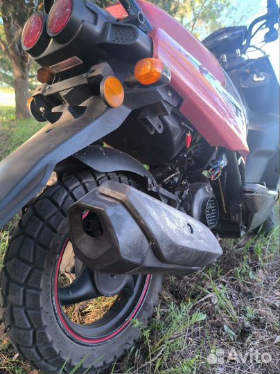 Продам скутер 80кубов