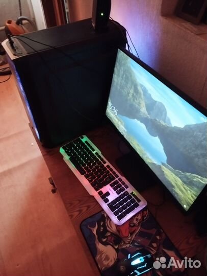 Монитор 24 дюйма LG