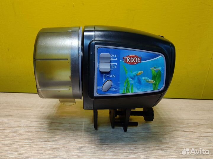 К.631 Автоматическая кормушка для рыб Aqua Pro