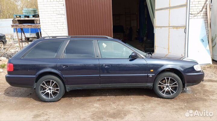 Audi A6 2.0 МТ, 1995, 280 000 км