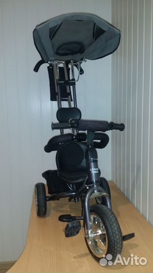 Детский велосипед с родительской ручкой