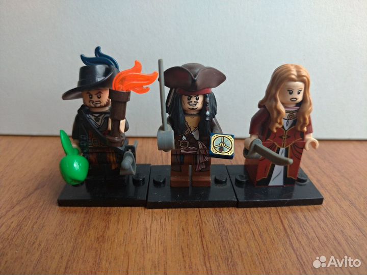 Фигурки lego разные