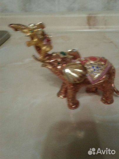 Шкатулки мет со стразами