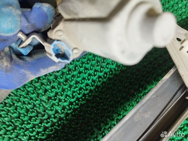 Стеклоподъемник передний правый шевроле лачетти