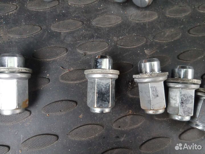 Гайка колесная Гайка